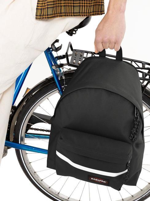 EASTPAK PADDED BIKE Rucksack mit Fahrradhaken SCHWARZ - PC-Rucksäcke