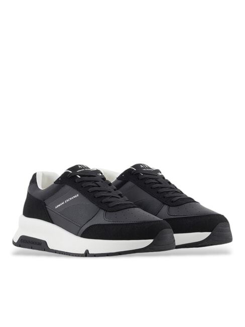 ARMANI EXCHANGE A|X Sneakers mit kontrastierenden Details SCHWARZ / REFSCHWARZ - Herrenschuhe