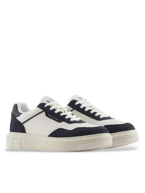 ARMANI EXCHANGE A|X Turnschuhe gebrochenes Weiß + dunkles Marineblau - Herrenschuhe