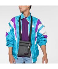 EASTPAK B&uuml;rste RUSCH SchwarzDenim - Umh&auml;ngetaschen Herren - 3