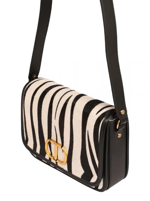 Schultertasche in Haut zebra  pelziger Zebraschnee / schwarz - Damentaschen