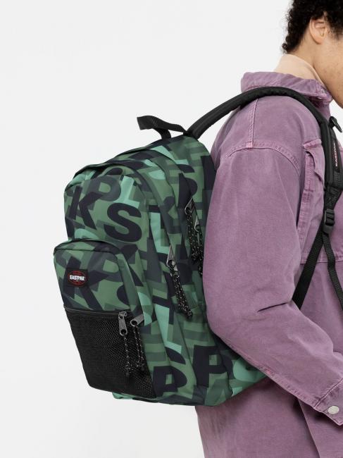 PINNACLE Rucksack Buchstabe gr&uuml;n - Rucks&auml;cke f&uuml;r Schule &amp; Freizeit