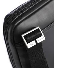 PIQUADRO PAN Kleine Ledergeldb&ouml;rse Schwarz - Umh&auml;ngetaschen Herren - 3