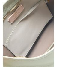 COCCINELLE SNIP Umh&auml;ngetasche aus geh&auml;mmertem Leder celad.gr/war.ta - Damentaschen - 6