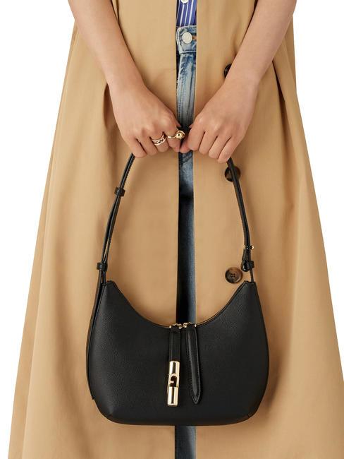 GOCCIA Umh&auml;ngetasche aus geh&auml;mmertem Leder Schwarz - Damentaschen