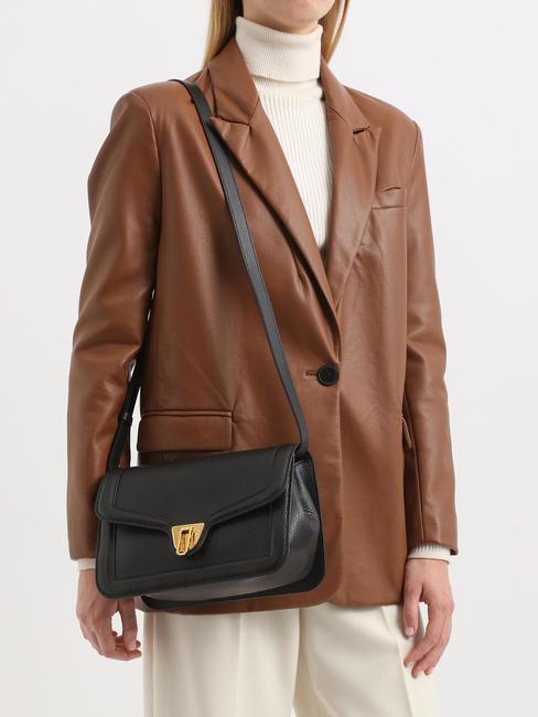 NEW MARVIN TWIST  Umh&auml;ngetasche aus Leder Paprika - Damentaschen