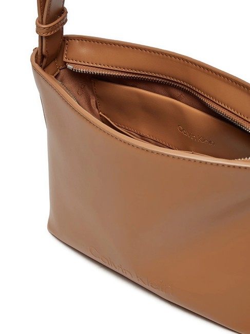 EMBOSSED CALVIN  Umh&auml;ngetasche L&ouml;we - Damentaschen