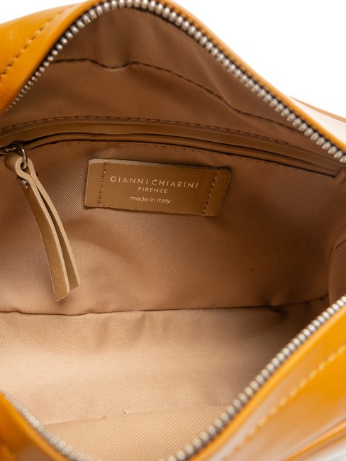 LOGO PRINT Schlafzimmertasche aus glattem Leder br&auml;unen - Damentaschen