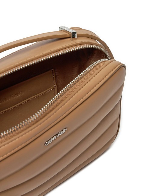 LINE QUILT Schultertasche L&ouml;we - Damentaschen