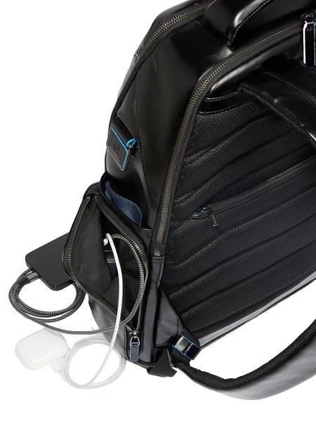 BLUE SQUARE  15,6-Zoll-Laptop-Rucksack aus Leder Schwarz - PC-Rucks&auml;cke