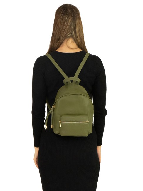 VANESSA Dollar-Rucksack aus Leder Olive - Damentaschen