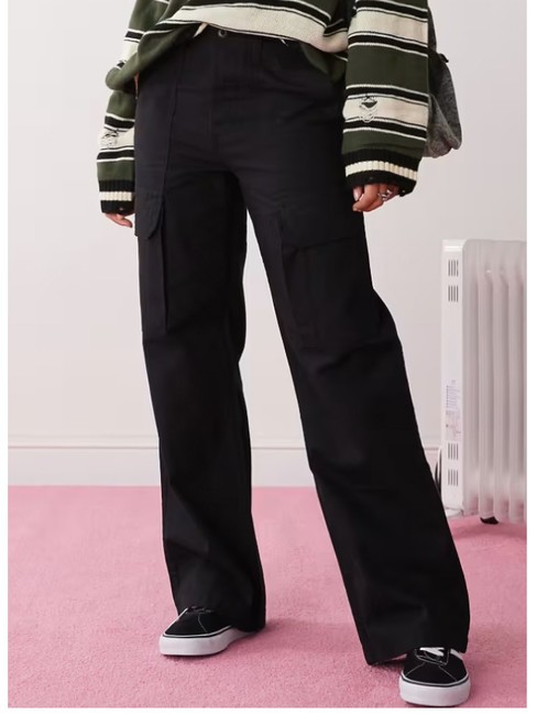 ARROYO WIDE LEG Cargohose mit weitem Bein Schwarz - Damenhosen