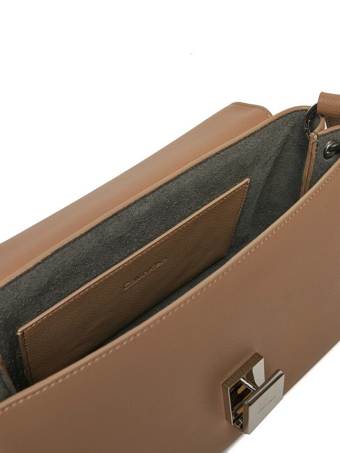 CK PLAQUE Mittelgro&szlig;e Umh&auml;ngetasche Amphora - Damentaschen