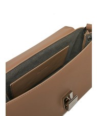 CALVIN KLEIN CK PLAQUE Mittelgro&szlig;e Umh&auml;ngetasche Amphora - Damentaschen - 4