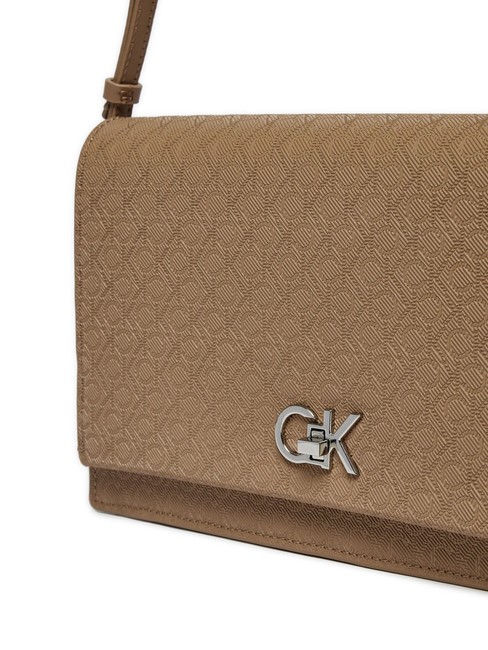 CK ELONGATED Umh&auml;ngetasche Amphore mono pu - Damentaschen