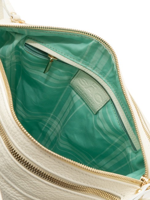 TRIO  Rucksack aus geh&auml;mmertem Leder Wei&szlig; - Damentaschen