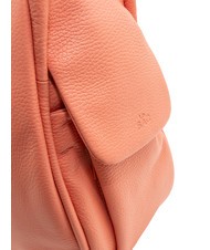 LESAC TRIO  Rucksack aus geh&auml;mmertem Leder Lachs - Damentaschen - 3