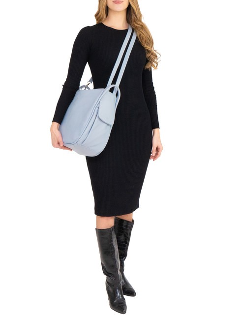 TRIO  Rucksack aus geh&auml;mmertem Leder puderblau - Damentaschen