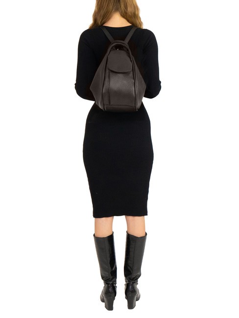 TRIO  Rucksack aus geh&auml;mmertem Leder Kaffee25 - Damentaschen