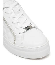 GUESS GRATEA Gesteppte Plateau-Sneaker Wei&szlig; - Damenschuhe - 5