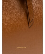 COCCINELLE ALBA Schultertasche aus geh&auml;mmertem Leder CUIR - Damentaschen - 6