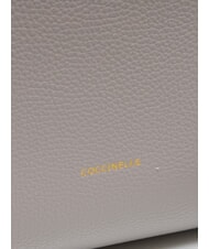 COCCINELLE KLICHE Handtasche aus geh&auml;mmertem Leder hellgrau - Damentaschen - 5