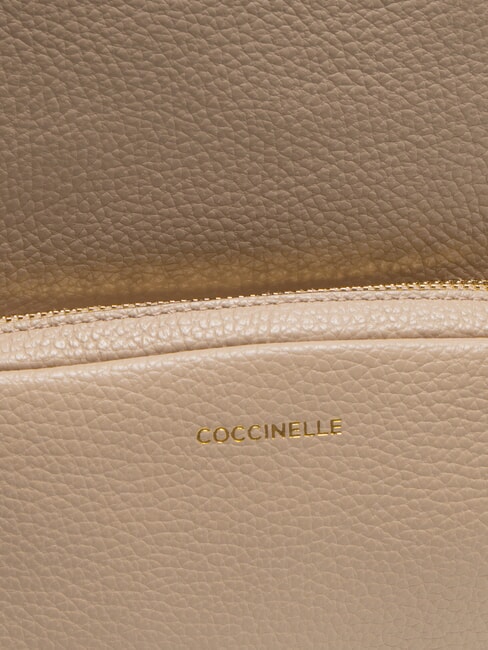 JEN Rucksack aus geh&auml;mmertem Leder Puderrosa - Damentaschen