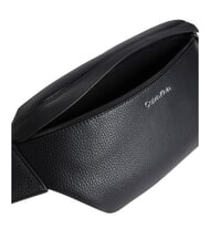 CALVIN KLEIN CK MUST G&uuml;rteltasche mit Metalllogo auf Schwarz - H&uuml;fttaschen - 3