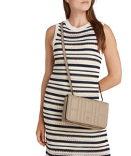 TOMMY HILFIGER TH FEMININE  Umh&auml;ngetasche / Crossbody Bag K&uuml;stentaupe - Damentaschen - 5