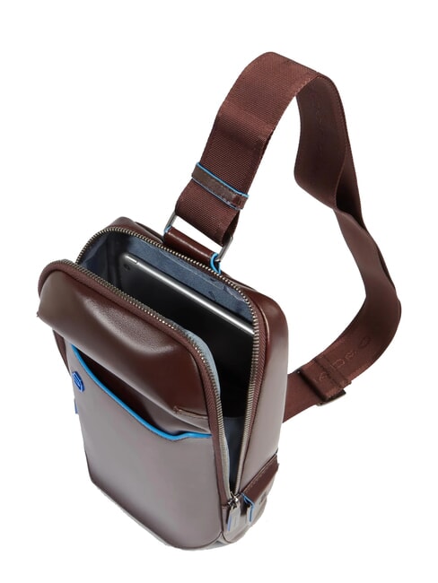 BLUE SQUARE One-Shoulder-Rucksack aus Leder MAHAGONI - Umh&auml;ngetaschen Herren