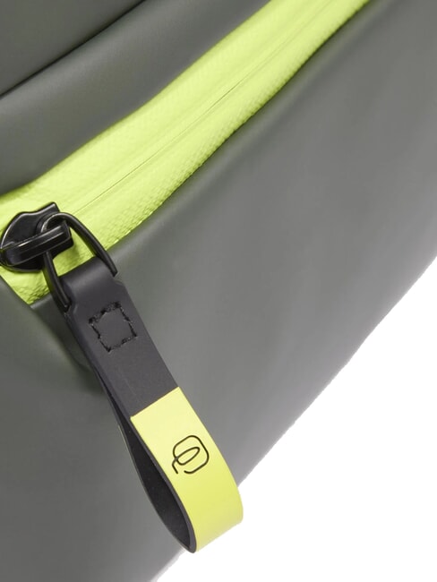 CORNER SPECIALE GOMMATO Wasserabweisende Tasche GR&Uuml;N - Umh&auml;ngetaschen Herren