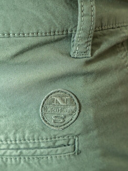 FREEDOM Chino-Shorts aus Baumwolle Milit&auml;rgr&uuml;n - Hosen Herren
