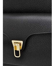 COCCINELLE BEAT GENERATIO Rucksack aus geh&auml;mmertem Leder Schwarz - Damentaschen - 4