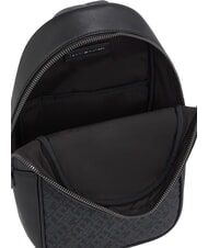 TOMMY HILFIGER TH  MONOGRAM Ein-Schulter-Rucksack Schwarz - Rucks&auml;cke f&uuml;r Schule &amp; Freizeit - 3