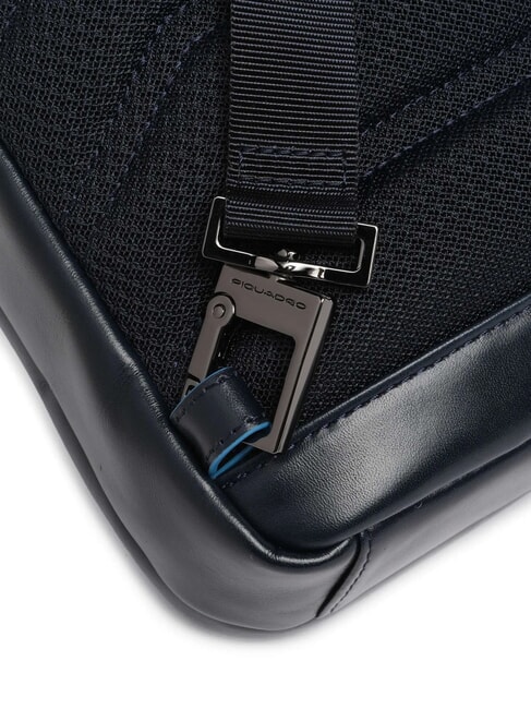 BLUE SQUARE Tragbarkeit eines Rucksacks mit einer Schulter Blau - PC-Rucks&auml;cke