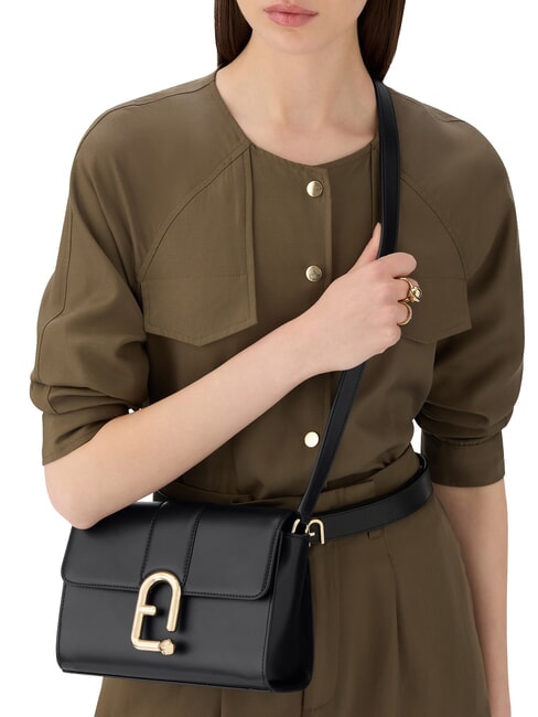 URBAN Kleine Umh&auml;ngetasche aus Leder Schwarz - Damentaschen