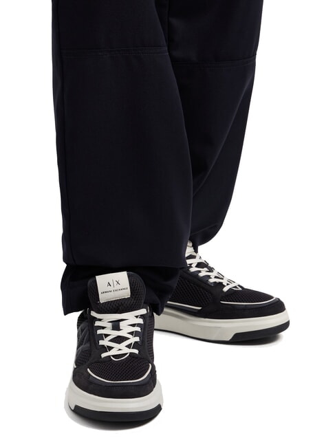 A|X Sneaker mit Mesh-Eins&auml;tzen und Logo Dunkelblau + Cremewei&szlig; - Herrenschuhe