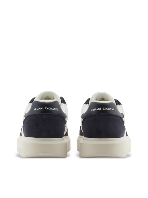A|X Turnschuhe gebrochenes Wei&szlig; + dunkles Marineblau - Herrenschuhe