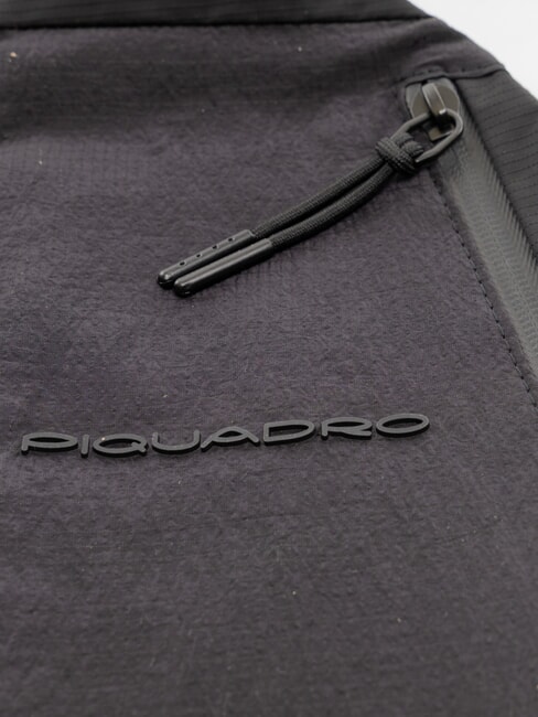 TITI L&auml;uferweste Schwarz - Reisezubeh&ouml;r