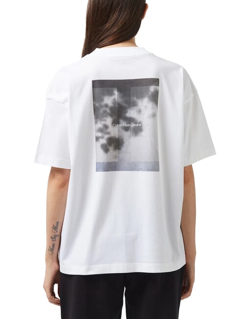 CK JEANS Relaxed Fit Kurzarm-T-Shirt mit Print strahlendes Wei&szlig; - T-Shirts und Tops f&uuml;r Damen