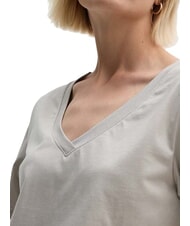 CALVIN KLEIN CK Kurz&auml;rmliges T-Shirt mit V-Ausschnitt Sandkiesel - T-Shirts und Tops f&uuml;r Damen - 3