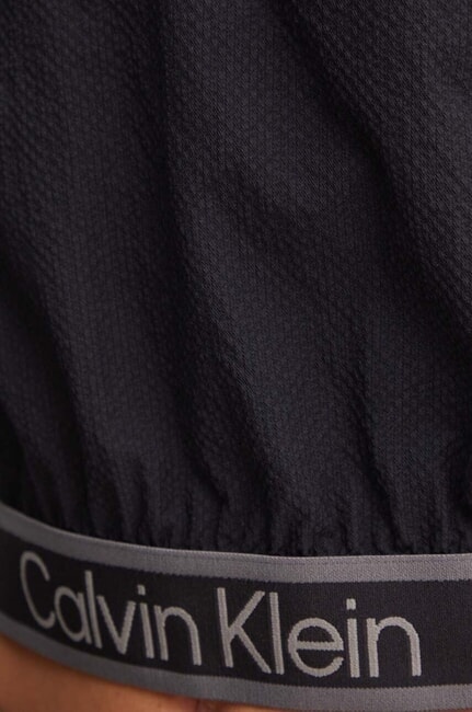 CK PERFORMANCE Jacke aus technischem Gewebe mit Kapuze schwarze Sch&ouml;nheit - Damenjacken