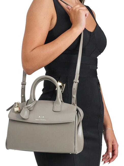 JANE  Handtasche, mit Schultergurt Braunbarsch - Damentaschen