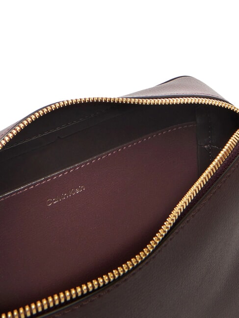 EMBOSSED LOGO Mini-Umh&auml;ngetasche Fudge/Espresso - Damentaschen