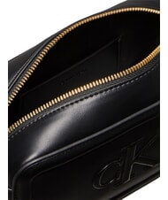 CALVIN KLEIN BOLD MONOGRAM Mini-Umh&auml;ngetasche auf Schwarz - Damentaschen - 4