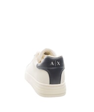 ARMANI EXCHANGE A|X COURTSIDE Leder-Sneakers gebrochenes Wei&szlig; + dunkles Marineblau - Herrenschuhe - 4