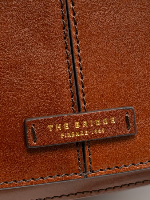 FAENTINA Gro&szlig;e Umh&auml;ngetasche aus Leder BRAUN - Damentaschen