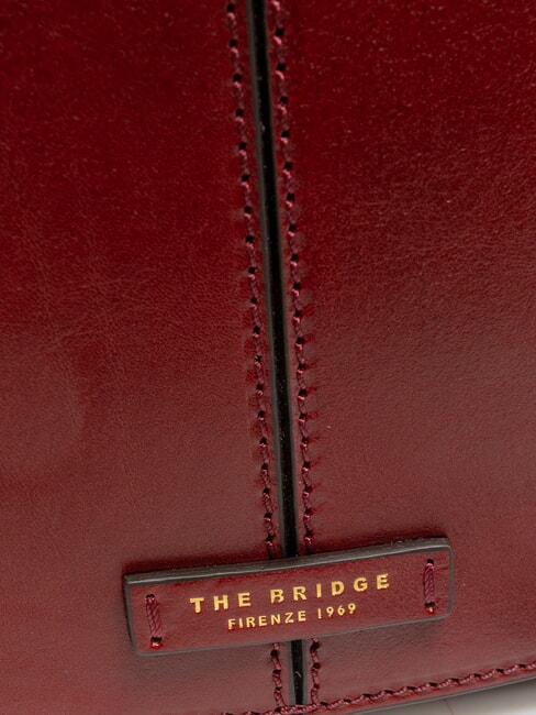 FAENTINA FAENTINA Mini-Postbotin aus Leder Chianti / Bordeaux / Gold - Damentaschen