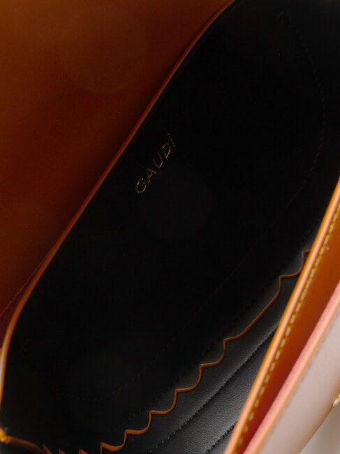 EVELYN Kleine Umh&auml;ngetasche mit &Uuml;berschlag br&auml;unen - Damentaschen