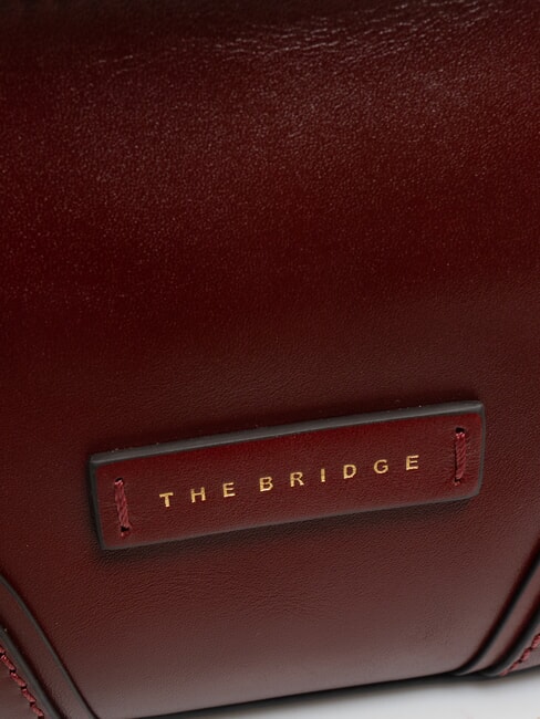MATILDE Mini-Umh&auml;ngetasche aus Leder Chianti / Bordeaux / Gold - Damentaschen